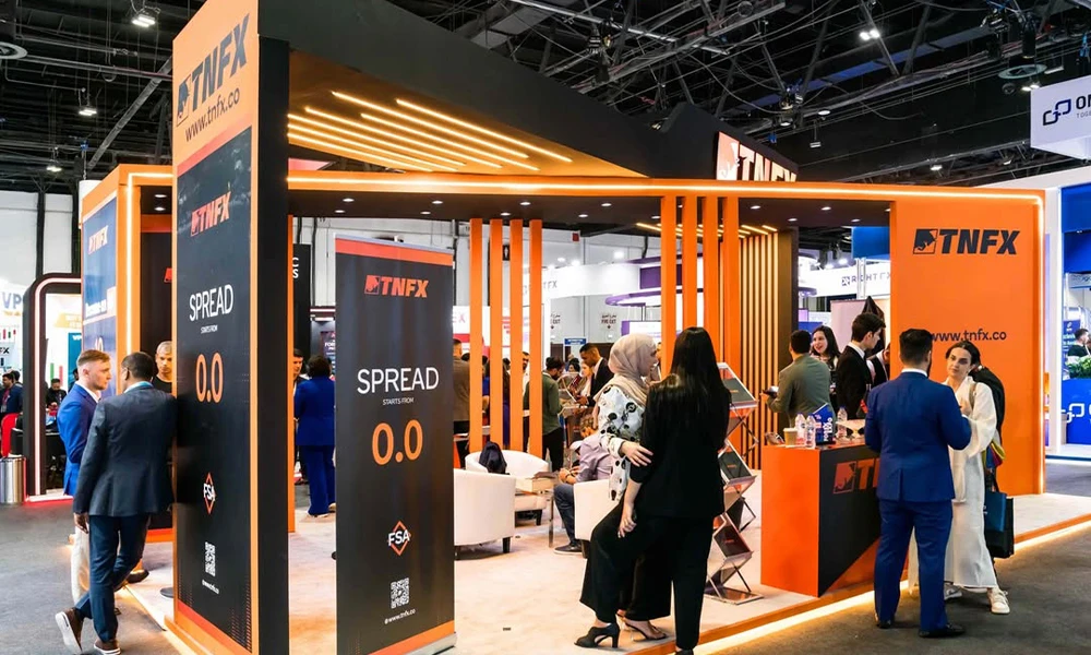 AURA 919 exhibition stand build for a financial services client